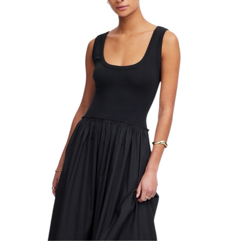 Madewell Mixed Poplin Scoopneck Maxi Dress in Jet Black - Picture 2 of 8